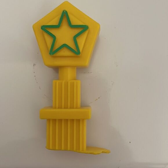 Vtg Fisher Price 3 wooden figures with extras - Picture 9 of 11